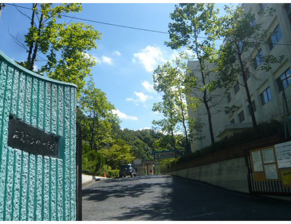 (18/24) 小学校 (18/24) 小学校