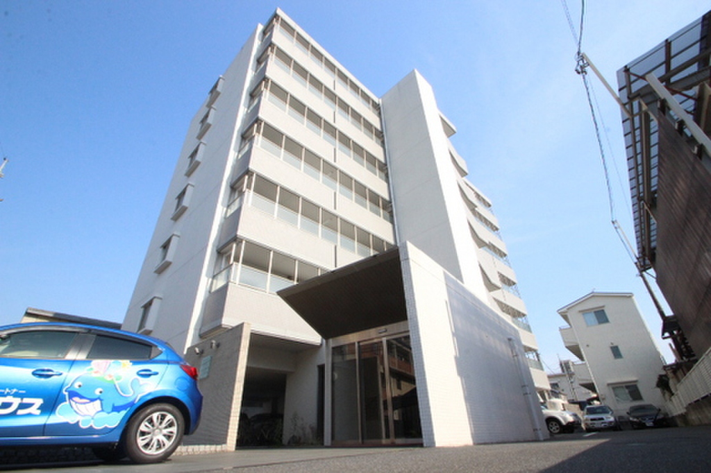 ☆西原エリア☆リビング広々の1LDK物件でございます♪