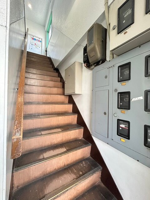 国近ビル