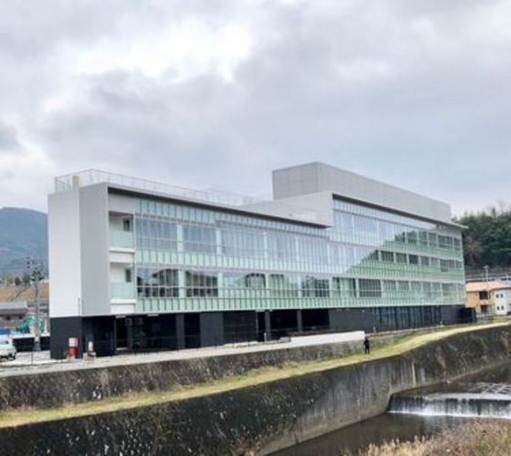 (19/21) 役所 (19/21) 役所