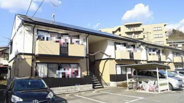 メイプルヒルズ B棟