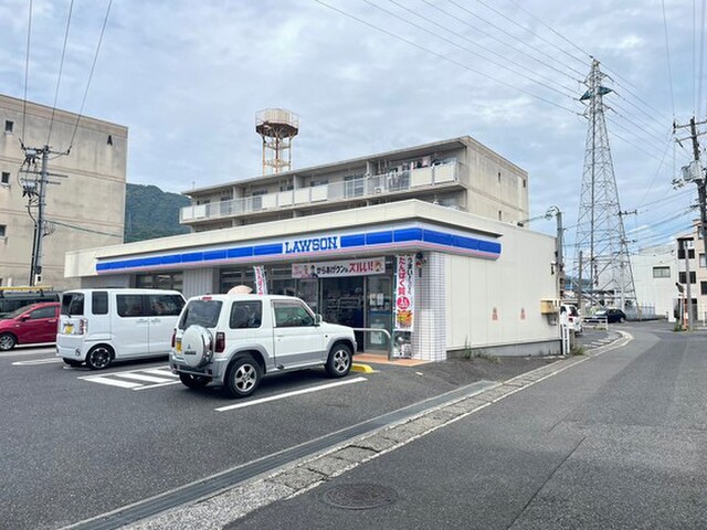 フィネス岡西