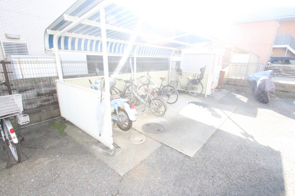 (2/10) 外観 (2/10) 外観