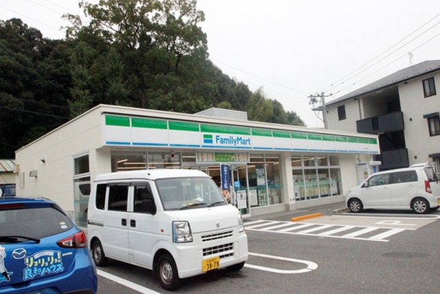 ル メルシェ