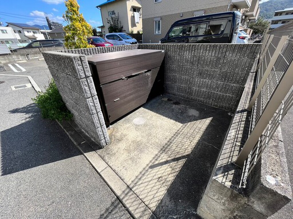 (17/28) 外観 (17/28) 外観