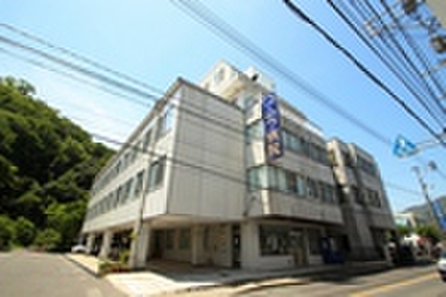 エムフローレンス三番館