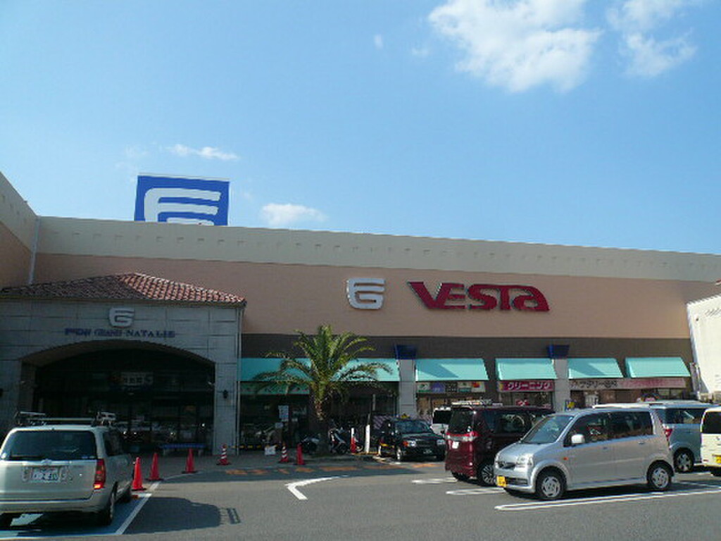 (20/23) ショッピングセンター