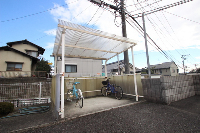 プラドール佐方