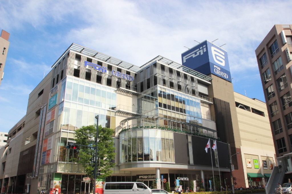 (17/22) ショッピングセンター (17/22) ショッピングセンター