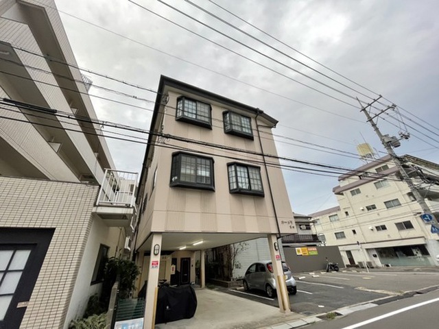 カーメラ冨田