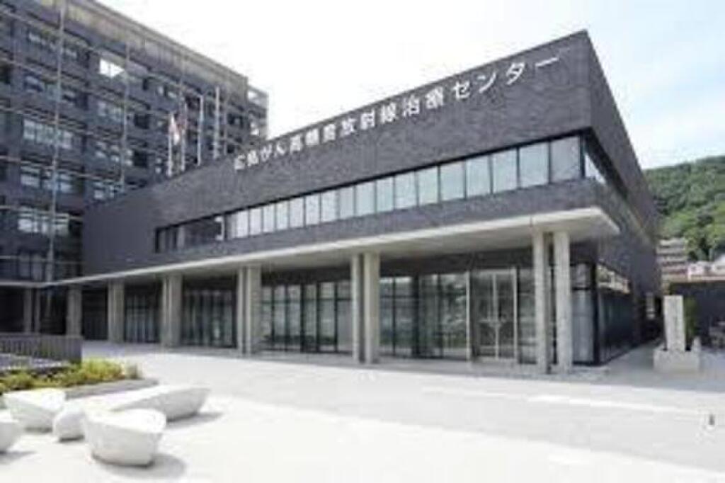 (25/27) 病院