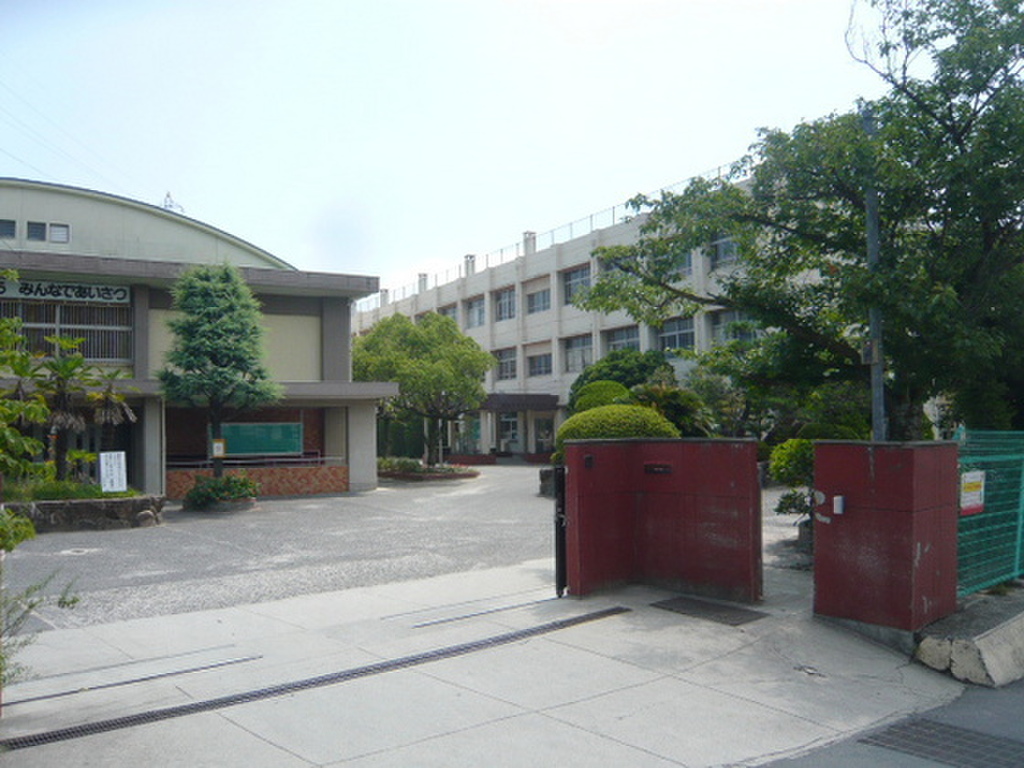(21/23) 小学校 (21/23) 小学校