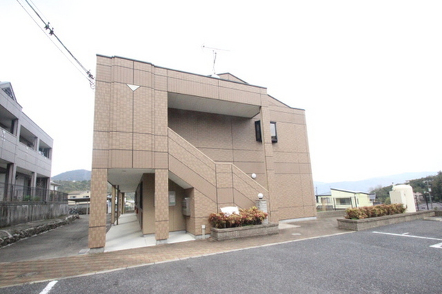 プレザンス西山本