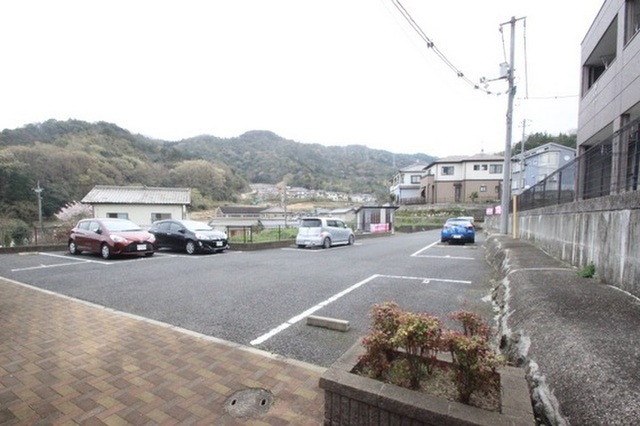 プレザンス西山本