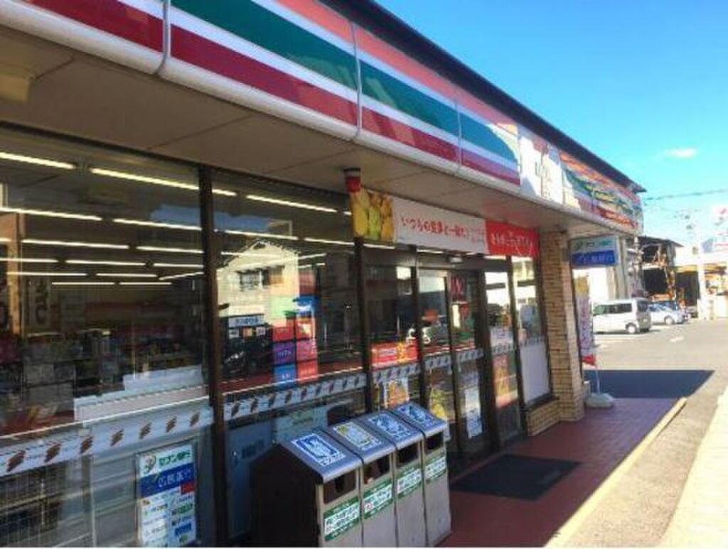 (23/27) コンビニ (23/27) コンビニ