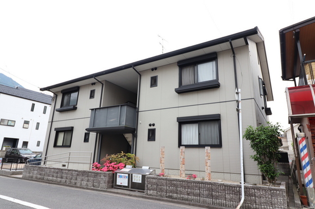 シャーメゾン別所 B棟