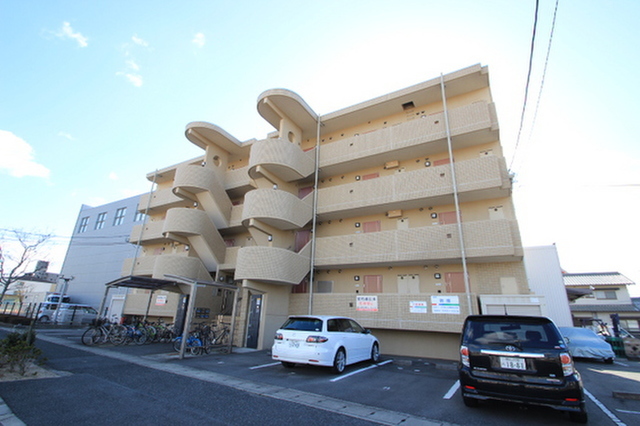 East Court A