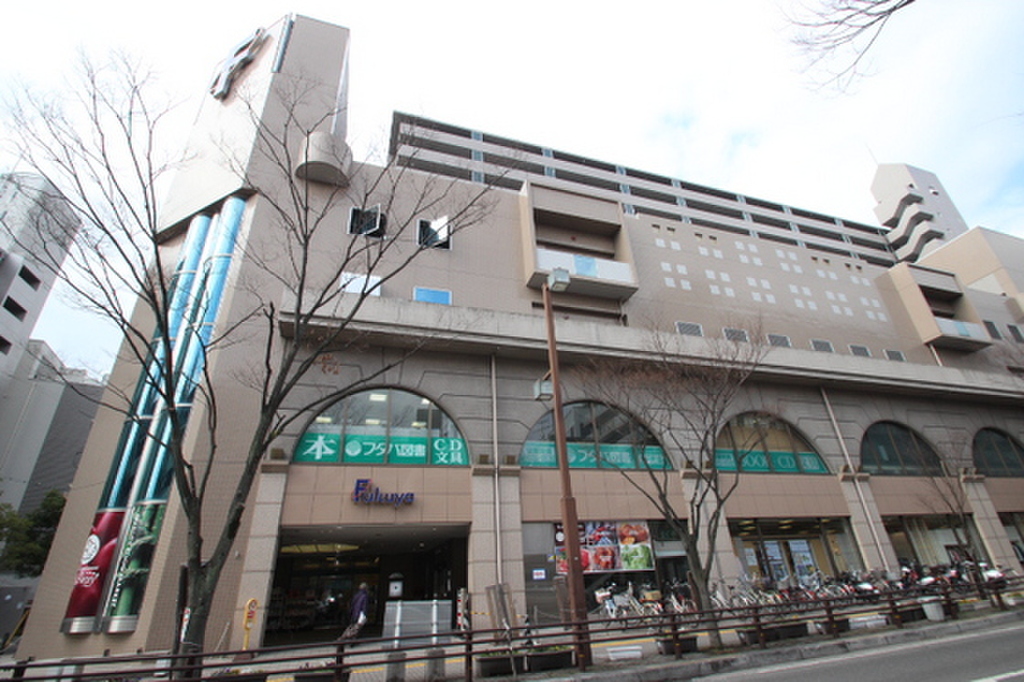 (21/27) ショッピングセンター