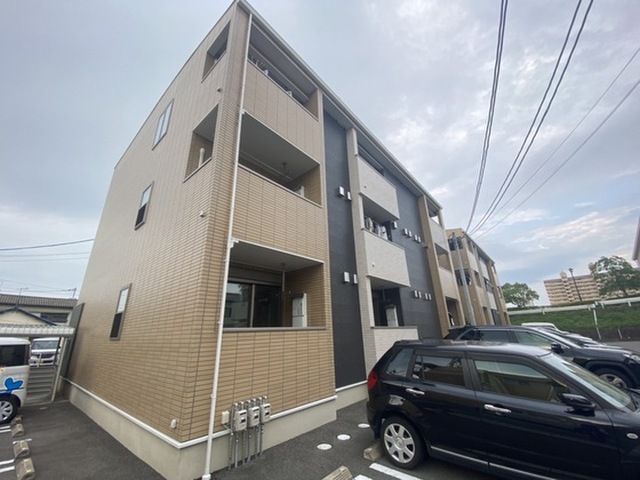 メゾン ド ペルレ 住村 Ⅰ