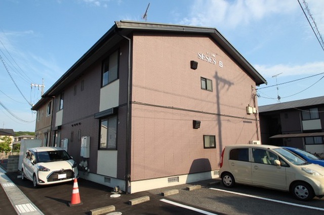 セシーズ兼基 B
