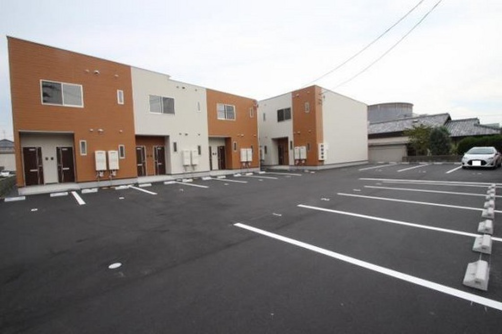 妹尾駅徒歩15分　3口ガスコンロ付き　ネット使用無料