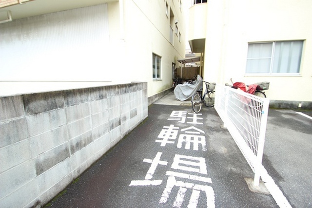 第1小河内ビル