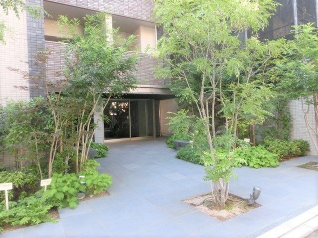 (4/9) 外観 (4/9) 外観