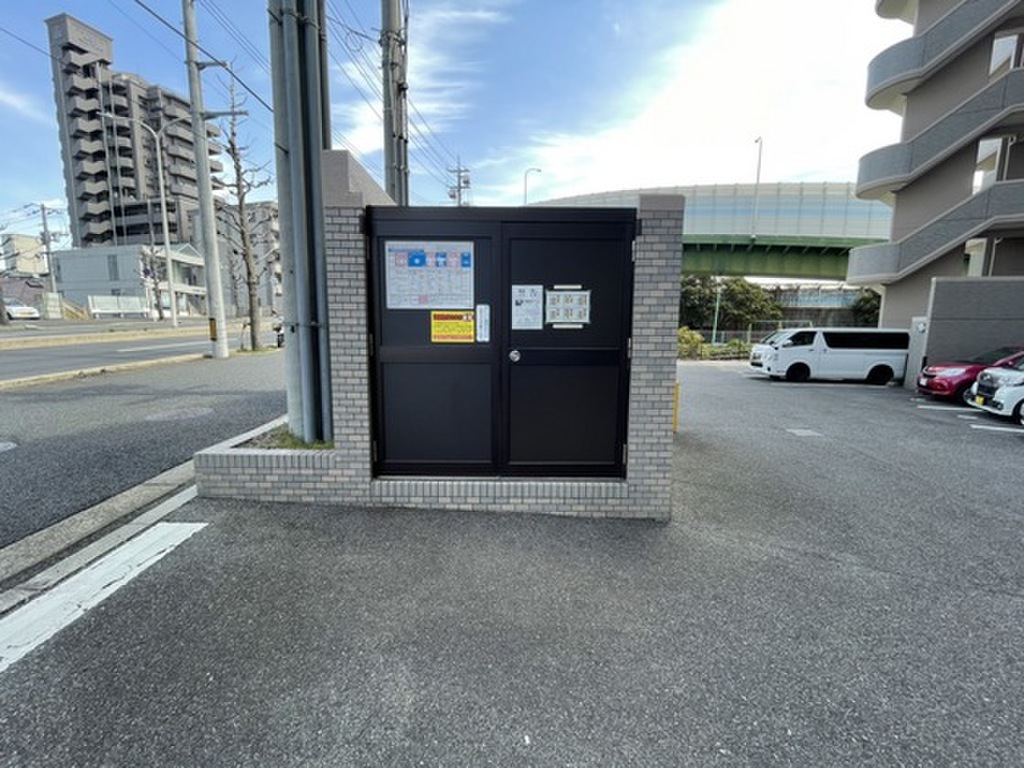 (4/13) 外観 (4/13) 外観