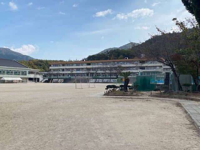 カーサ焼山中央 E棟