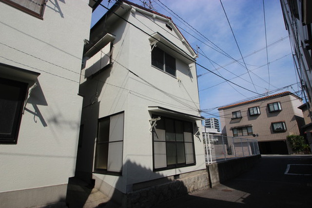 上本アパート東棟