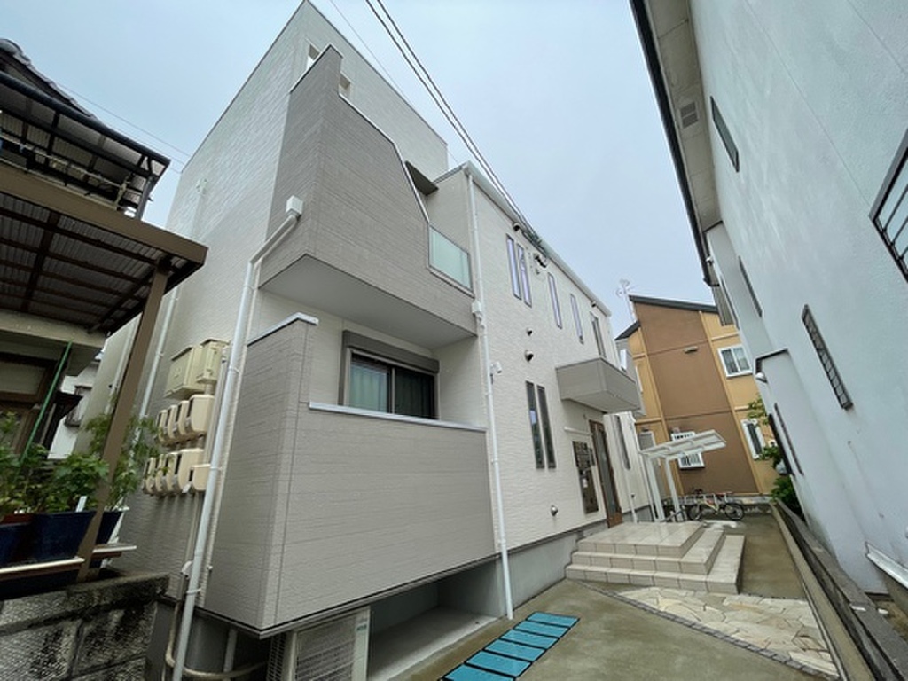 ★海田市駅まで徒歩９分★人気エリア海田の築浅物件★