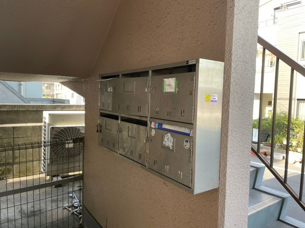 (2/10) 外観 (2/10) 外観