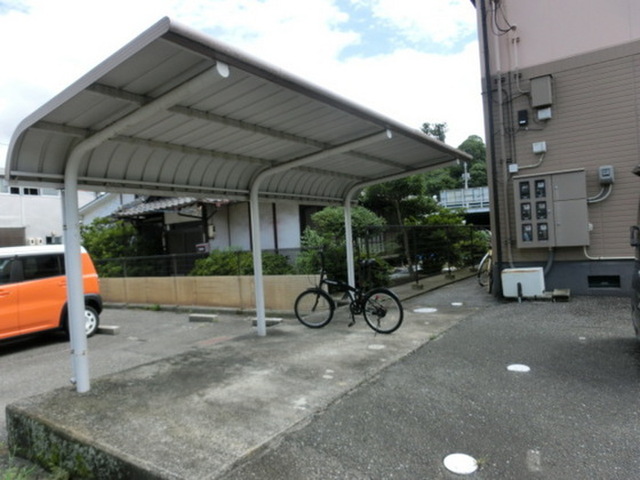 スターライト中央 A棟