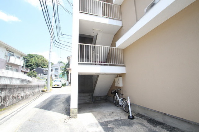 a.apartment