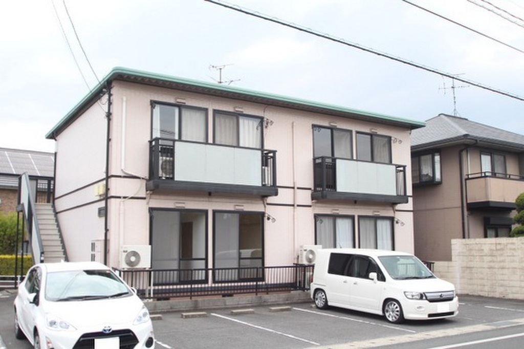 妹尾駅徒歩8分　駐車場1台無料　エアコン2台付き