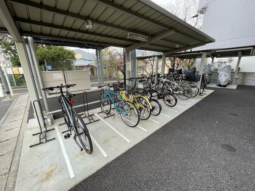 (2/11) 外観 (2/11) 外観