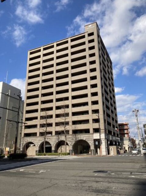 アルファステイツ桃太郎大通り