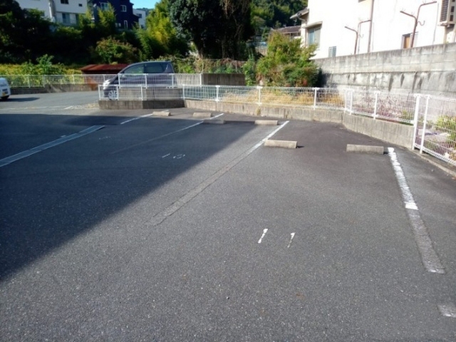 レオパレスひいらぎⅤ