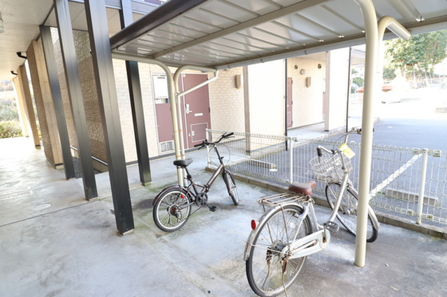 レオパレスひいらぎⅤ