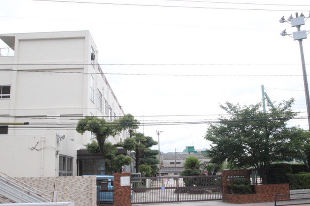 (4/6) 小学校 (4/6) 小学校