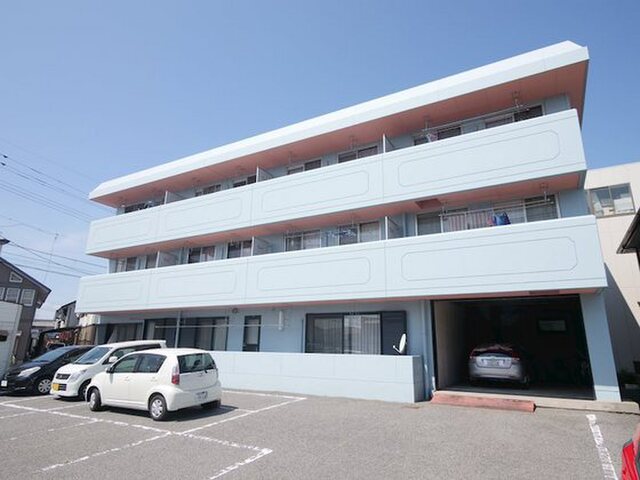 シェルティ三浜町