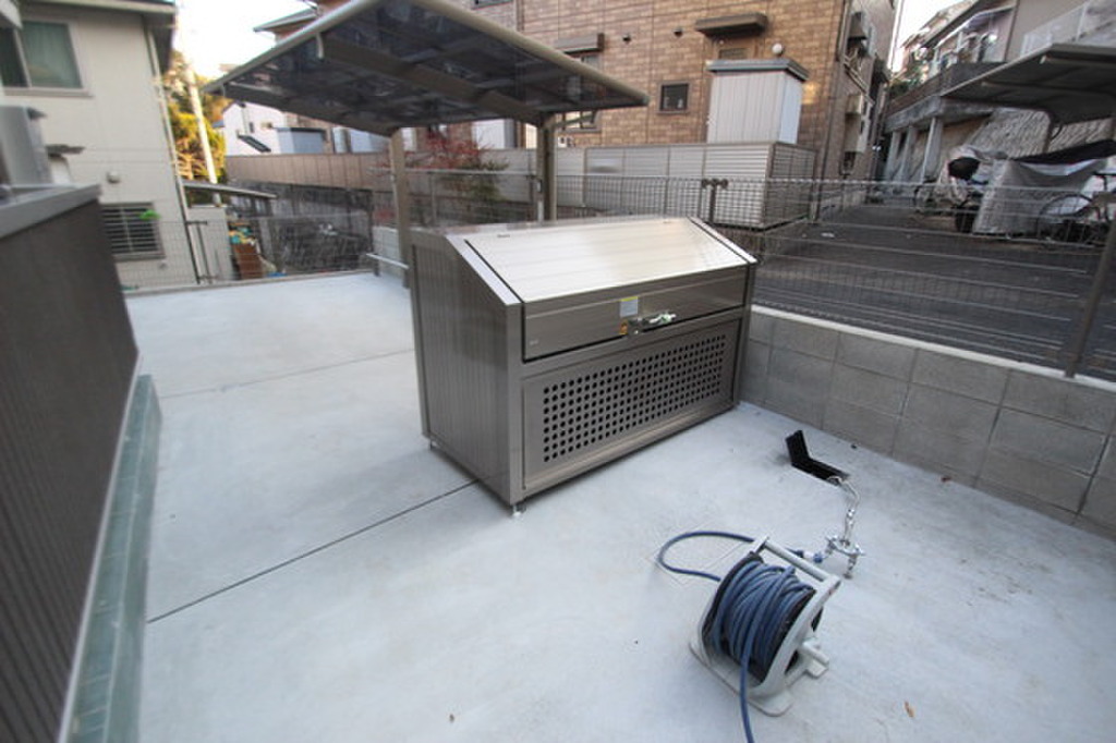 (7/13) 外観 (7/13) 外観