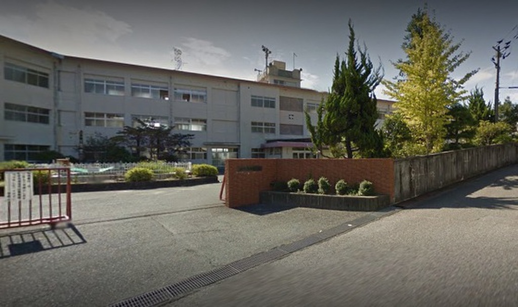 (17/20) 中学校 (17/20) 中学校