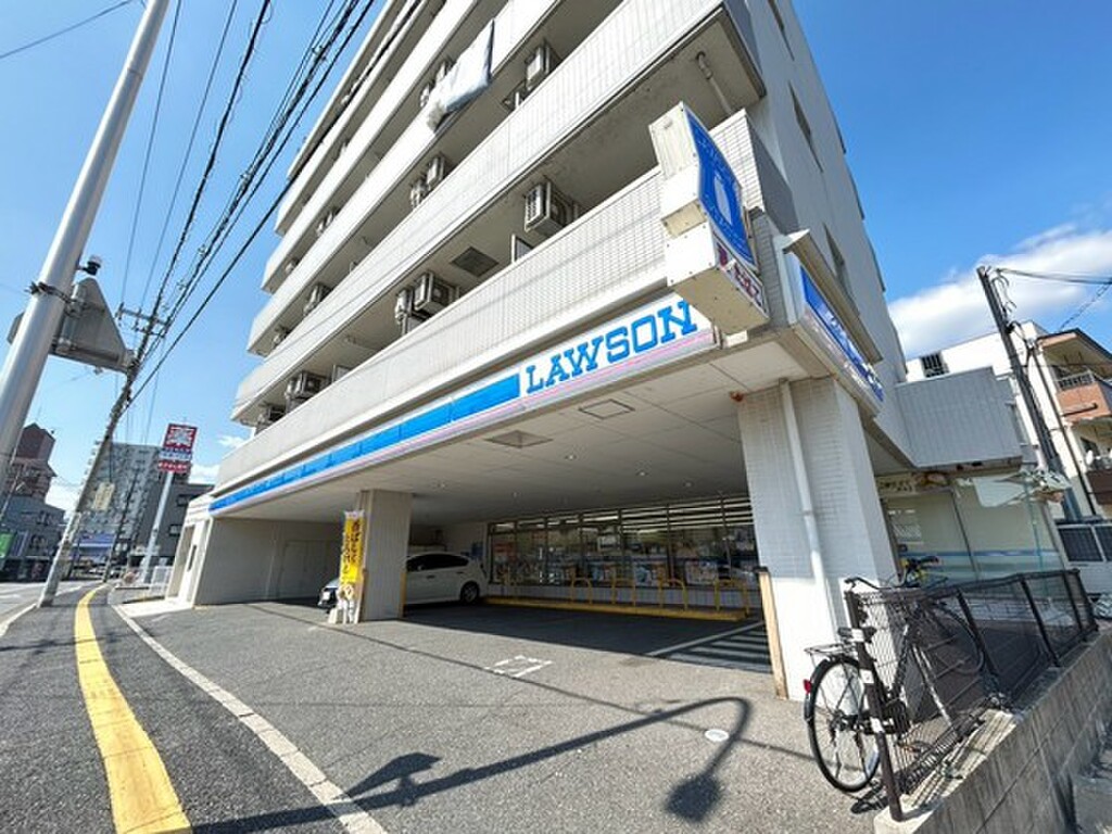 (16/21) コンビニ (16/21) コンビニ