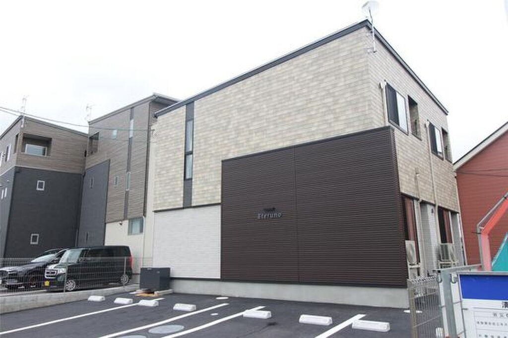 ペット飼育可能　ネット使用無料　3口ガスコンロ付き