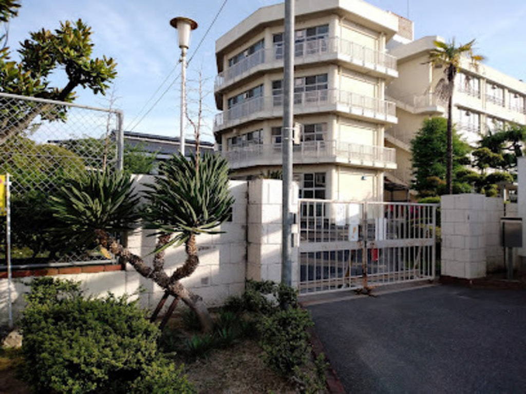 (20/24) 小学校 (20/24) 小学校