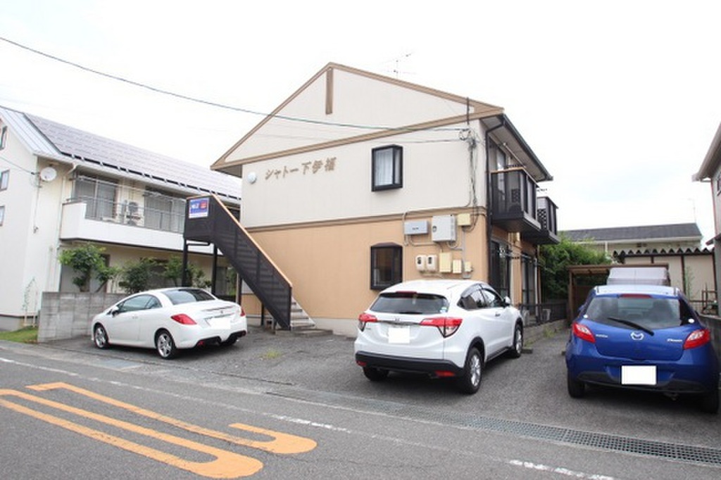 備前三門駅徒歩8分　駐車場1台無料　ネット使用無料