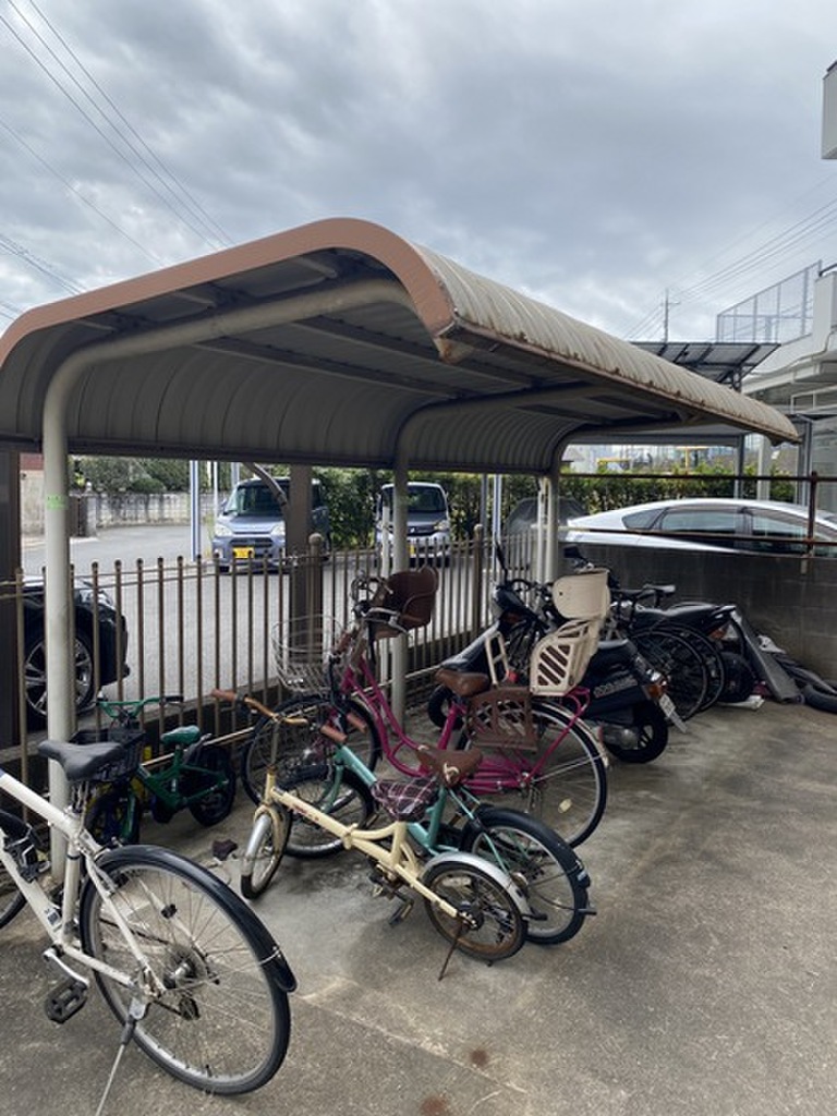 (2/9) 外観 (2/9) 外観