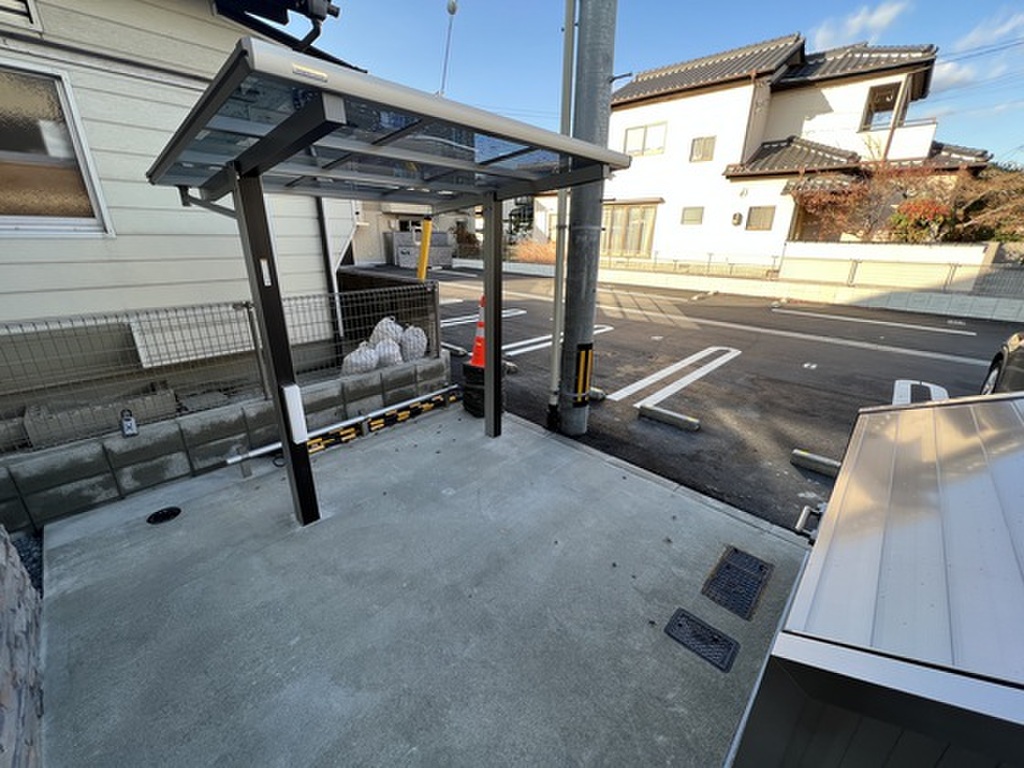 (2/12) 外観 (2/12) 外観