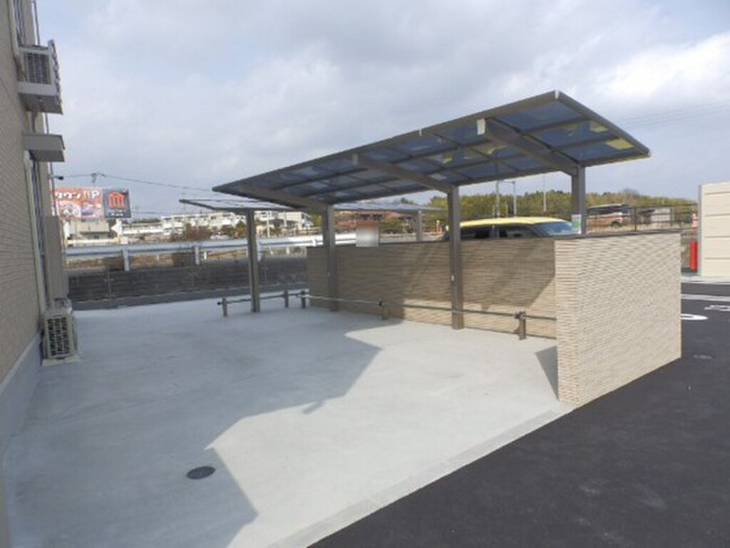 (15/18) 外観 (15/18) 外観